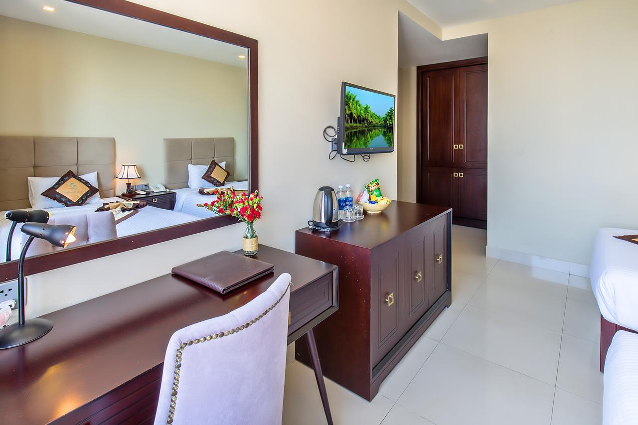 Ocean Haven Hotel Da Nang Exteriör bild